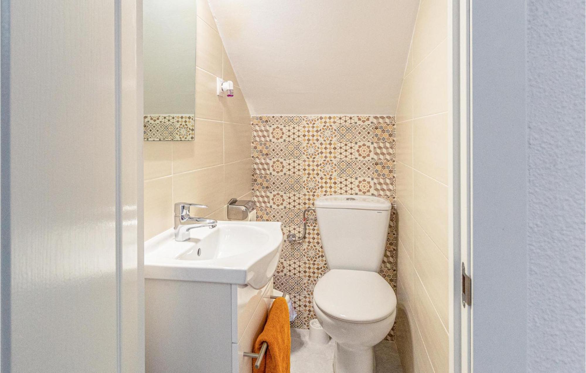 Stunning Home In Mlaga With 2 Bedrooms And Wifi Màlaga Exteriér fotografie